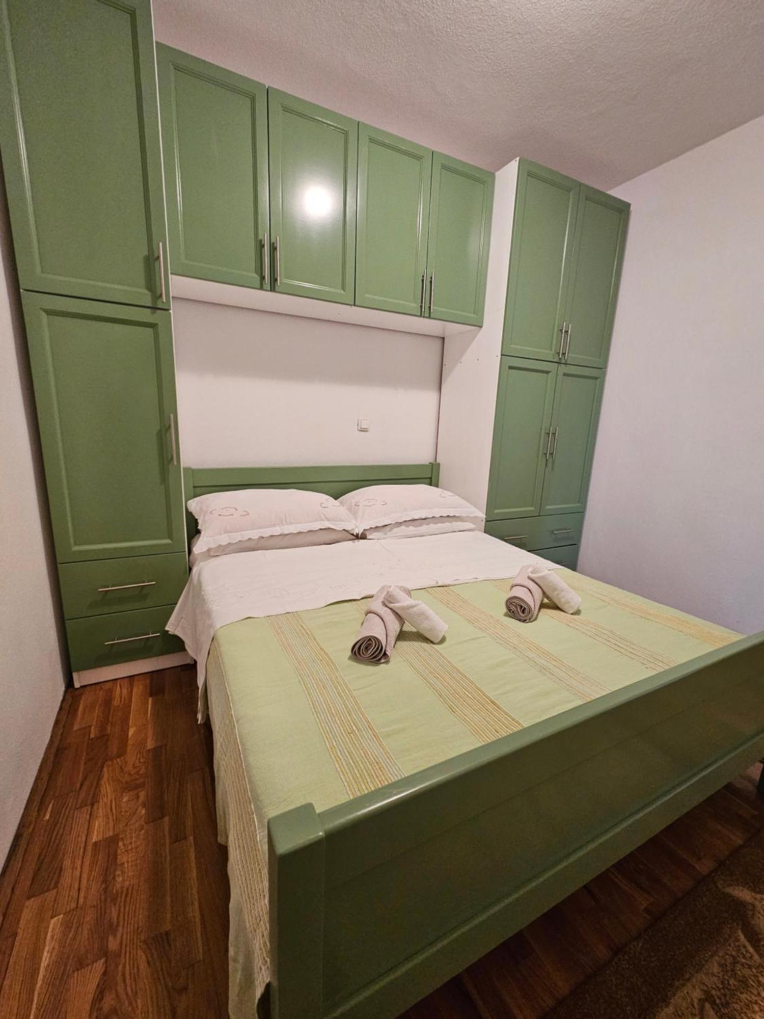 Apartmani Natasa Lokva Rogoznica Eksteriør billede