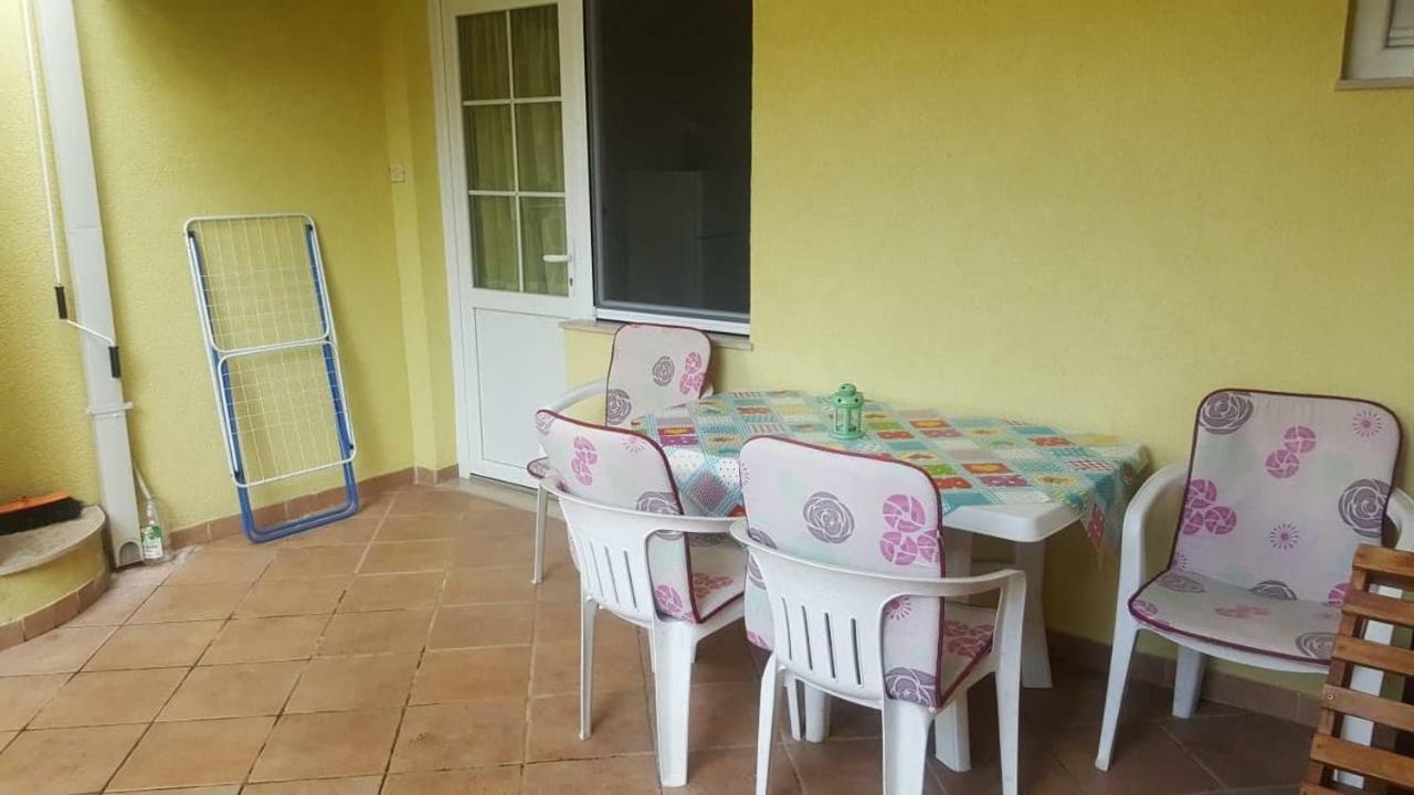 Apartmani Natasa Lokva Rogoznica Eksteriør billede